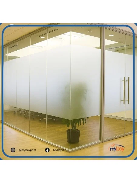 Vetrata satinata decorata con pellicola sabbiante