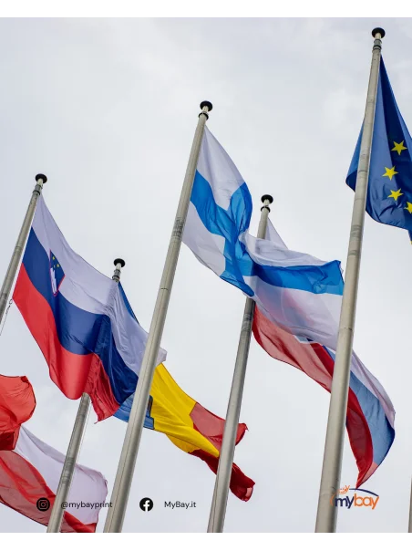 Tessuto misto sintetico per bandiere